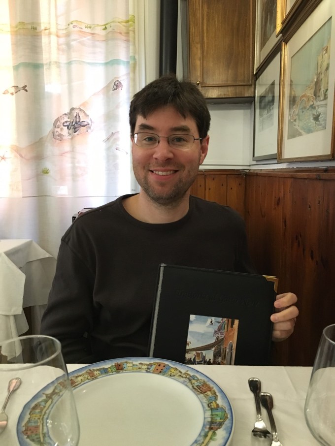 he-prepares-to-order-at-gatto-nero