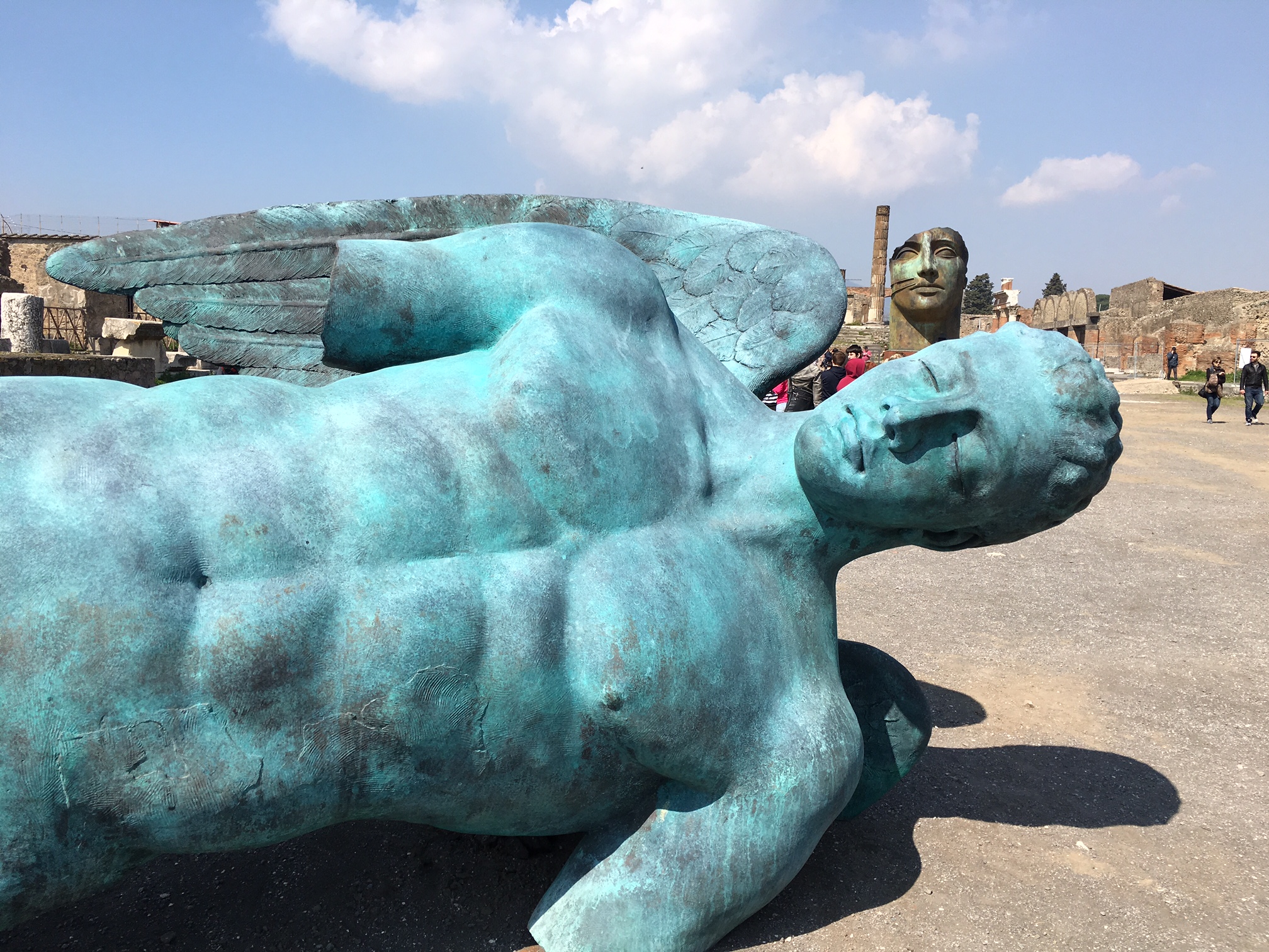 blu-verde statua a Pompeii