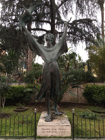 Francesco con uccello